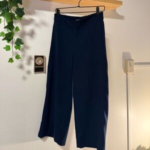 Madewell Navy Wide Leg Trousers | Tailored Fit | Minimalist Classic